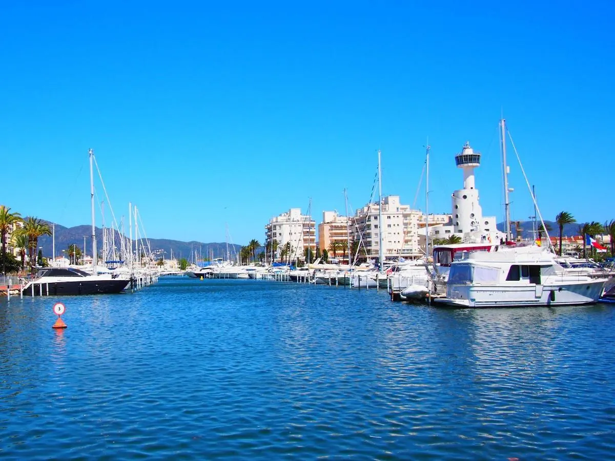Holiday Home Alberes By Interhome Empuriabrava