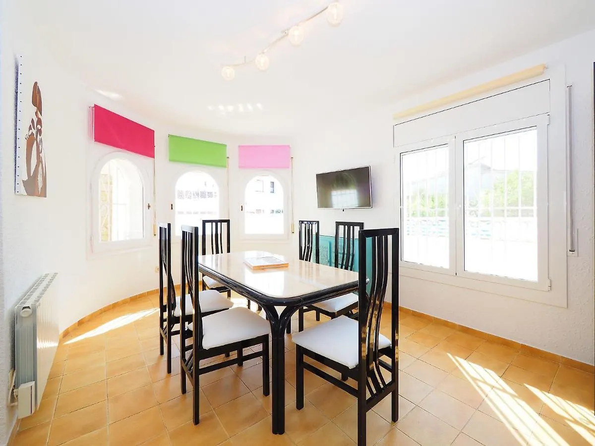 Holiday Home Alberes By Interhome Empuriabrava